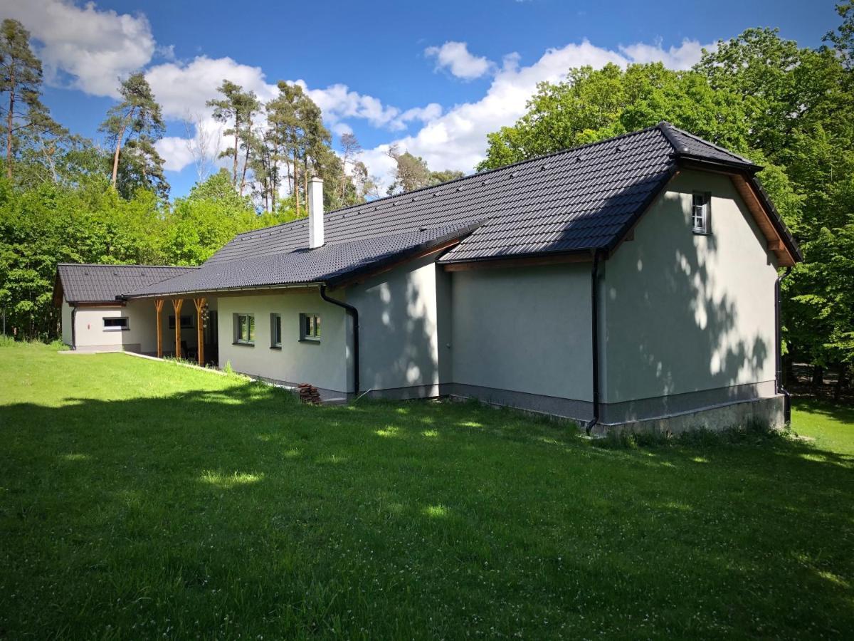 Mezonetovy Apartman S Terasou Na Samote V Lese Vlkava Eksteriør bilde