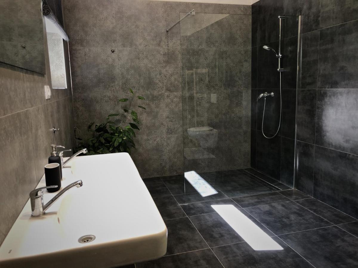 Mezonetovy Apartman S Terasou Na Samote V Lese Vlkava Eksteriør bilde